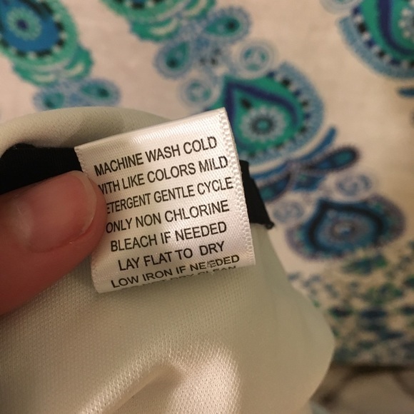 Floral dress - Picture 5 of 5